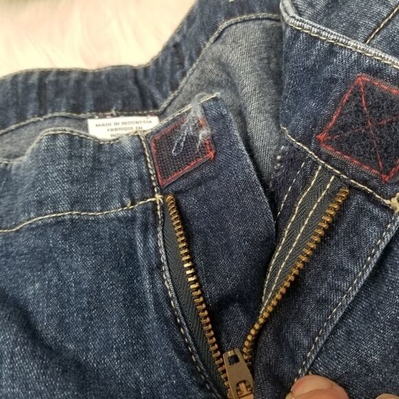 Tommy Hilfiger Cropped Jeans. Size 7 - Picture 3 of 14